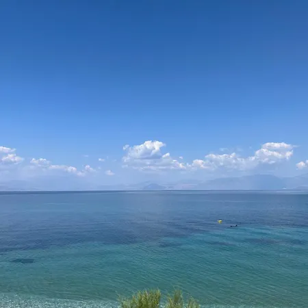 Andrew Seaside * Kamari (Corinthia)
